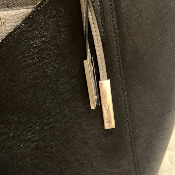 Calvin Klein black and silver Tote, excellent condition! - Picture 9 of 16
